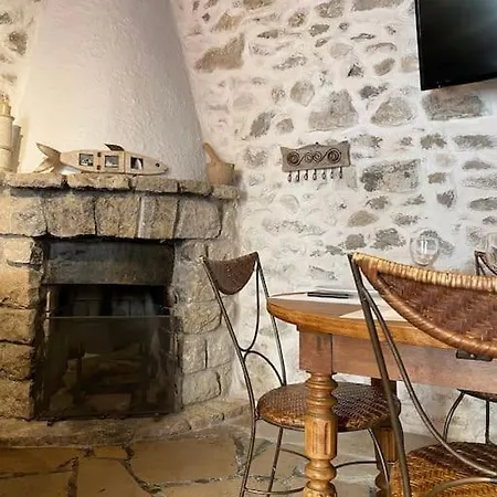 Appartement Spend Your Holidays Like A True Local Of *